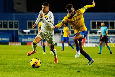 Gil Dias ve Goncalo Costa, Taca De Portugal maçında GD Estoril Praia ve FC Famalicao takımları arasında Estadio Antonio Coimbra da Mota 'da (Maciej Rogowski / Ball Raw Images)