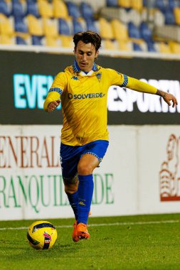 Ricard Sanchez, Taca De Portugal maçında Estoril Praia ve FC Famalicao takımları arasında Estadio Antonio Coimbra da Mota 'da görüldü (Maciej Rogowski / Ball Raw Images)