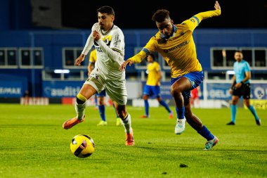 Gil Dias ve Goncalo Costa, Taca De Portugal maçında GD Estoril Praia ve FC Famalicao takımları arasında Estadio Antonio Coimbra da Mota 'da (Maciej Rogowski / Ball Raw Images)