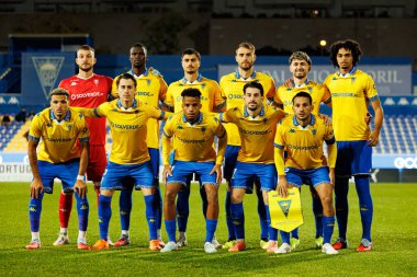 Estoril takımı Taca De Portugal maçında Estoril Praia ve FC Famalicao takımları arasında Estadio Antonio Coimbra da Mota (Maciej Rogowski / Ball Raw Images)