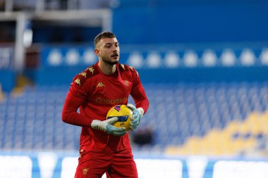 Martin Turk, Taca De Portugal maçı sırasında Estoril Praia ve FC Famalicao takımları arasında Estadio Antonio Coimbra da Mota 'da görüldü (Maciej Rogowski / Ball Raw Images)