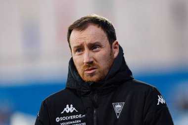 Ian Cathro, GD Estoril Praia ve FC Famalicao takımları arasında Estadio Antonio Coimbra da Mota (Maciej Rogowski / Ball Raw Images) maçında görüldü.)