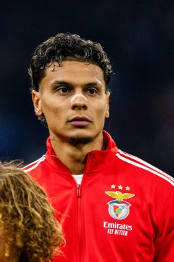 Richard Rios, AFC Ajax ve SL Benfica (Maciej Rogowski / Ball Raw Images) arasında Şampiyonlar Ligi faz oyunu sırasında görüldü)