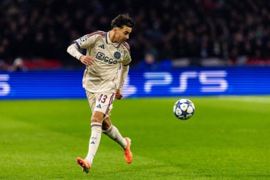 Rayane Bounida, AFC Ajax ve SL Benfica (Maciej Rogowski / Ball Raw Images) arasında Şampiyonlar Ligi faz oyunu sırasında görüldü)