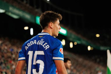 Elche, İspanya - 11 23 23 2025: LaLiga EA Spor karşılaşmasında Elche CF ve Real Madrid FC takımları arasında Arda Güler görüldü 