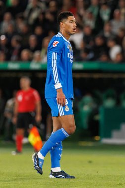 Elche, İspanya - 11 23 23 2025: Jude Bellingham, Elche CF ve Real Madrid FC takımları arasında oynanan LaLiga EA Spor maçı sırasında görüldü   