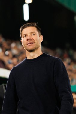 Elche, İspanya - 11 23 23 2025: Xabi Alonso LaLiga EA Spor karşılaşmasında Elche CF ve Real Madrid FC takımları arasında görüldü 