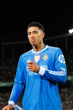 Elche, İspanya - 11 23 23 2025: Jude Bellingham, Elche CF ve Real Madrid FC takımları arasında oynanan LaLiga EA Spor maçı sırasında görüldü 