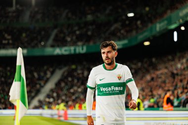 Elche, İspanya - 11 23 23 2025: Victor Chust, Elche CF ve Real Madrid FC takımları arasında oynanan LaLiga EA Spor maçında görüldü  