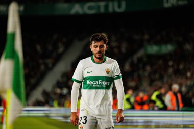 Elche, İspanya - 11 23 23 2025: Victor Chust, Elche CF ve Real Madrid FC takımları arasında oynanan LaLiga EA Spor maçında görüldü 