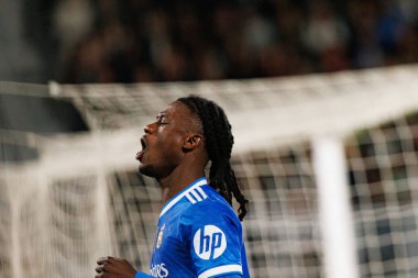 Elche, İspanya - 11 23 23 2025: Eduardo Camavinga, Elche CF ve Real Madrid FC takımları arasında oynanan LaLiga EA EA Spor maçı sırasında görüldü  