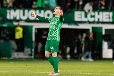 Elche, İspanya - 11 23 23 2025: Inaki Pena, Elche CF ve Real Madrid FC takımları arasında oynanan LaLiga EA Spor maçında gol attıktan sonra kutluyor. 