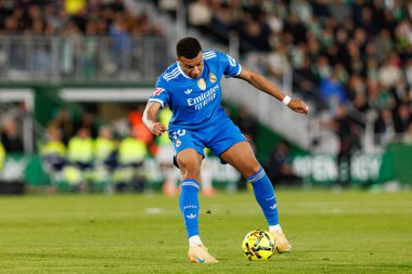 Elche, İspanya - 11 23 23 2025: LaLiga EA SPORTS maçı sırasında Elche CF ve Real Madrid FC takımları arasında Kylian Mbappe görüldü 