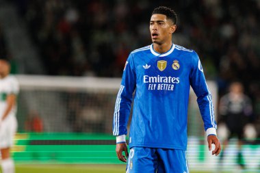 Elche, İspanya - 11 23 23 2025: Jude Bellingham, Elche CF ve Real Madrid FC takımları arasında oynanan LaLiga EA Spor maçı sırasında görüldü  