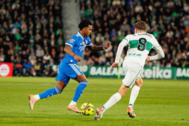 Elche, İspanya - 11 23 23 2025: Rodrygo Elche CF ve Real Madrid FC takımları arasında oynanan LaLiga EA SPORTS maçı sırasında görüldü. 