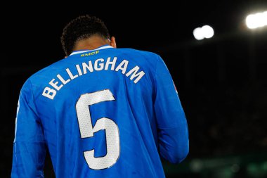 Elche, İspanya - 11 23 23 2025: Jude Bellingham, Elche CF ve Real Madrid FC takımları arasında oynanan LaLiga EA Spor maçı sırasında görüldü  