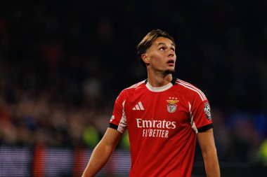 Amar Dediç, AFC Ajax ve SL Benfica (Maciej Rogowski / Ball Raw Images) arasında Şampiyonlar Ligi faz oyunu sırasında görüldü)