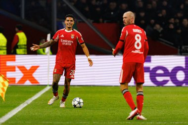 Richard Rios, AFC Ajax ve SL Benfica (Maciej Rogowski / Ball Raw Images) arasında Şampiyonlar Ligi faz oyunu sırasında görüldü)