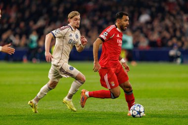 Kenneth Taylor ve Vangelis Pavlidis, AFC Ajax ve SL Benfica (Maciej Rogowski / Ball Raw Images) arasındaki Şampiyonlar Ligi faz maçında görüldü)