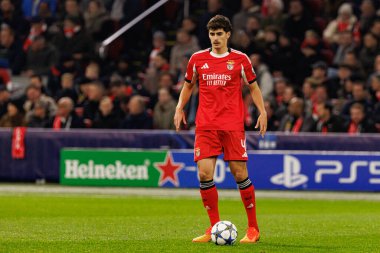 Antonio Silva, AFC Ajax ve SL Benfica (Maciej Rogowski / Ball Raw Images) arasındaki Şampiyonlar Ligi faz maçında görüldü)