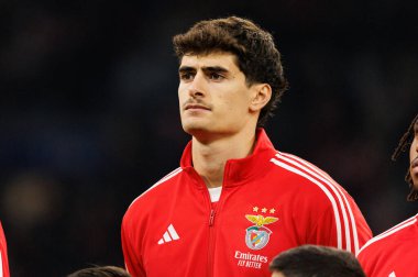 Antonio Silva, AFC Ajax ve SL Benfica (Maciej Rogowski / Ball Raw Images) arasındaki Şampiyonlar Ligi faz maçında görüldü)