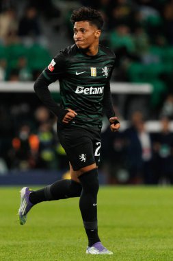  Alisson Santos, Liga Portekiz maçı sırasında Estadio Jose Alvalade 'de (Maciej Rogowski / Ball Raw Images) Sporting CP ve CF Estrela Amadora takımları arasında görüldü.)