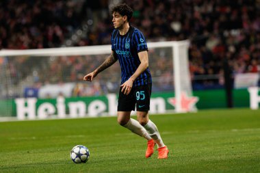 Alessandro Bastoni seen during Champions League league phase game between Atletico de Madrid and Internazionale Milano  (Maciej Rogowski/Ball Raw Images)