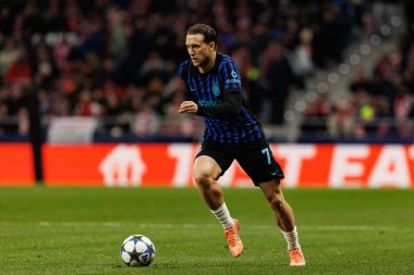 Atletico de Madrid ile Internazionale Milano (Maciej Rogowski / Ball Raw Images) arasındaki Şampiyonlar Ligi faz maçında Piotr Zielinski görüldü)