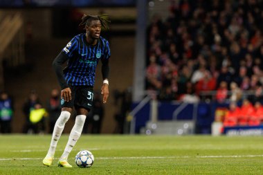 Yann Bisseck seen during Champions League league phase game between Atletico de Madrid and Internazionale Milano  (Maciej Rogowski/Ball Raw Images)