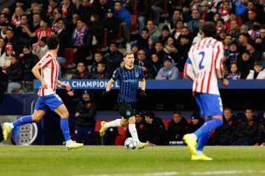 Atletico de Madrid ile Internazionale Milano (Maciej Rogowski / Ball Raw Images) arasındaki Şampiyonlar Ligi faz maçında Nicolo Barella görüldü.)