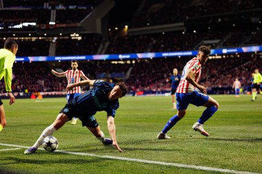 Carlos Augusto ve Matteo Ruggeri, Atletico de Madrid ile Internazionale Milano (Maciej Rogowski / Ball Raw Images) arasındaki Şampiyonlar Ligi faz maçında görüldü.)