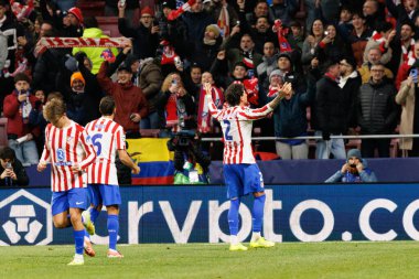 Players of Atletico seen celebrating after goal from Jose Maria Gimenez during Champions League league phase game between Atletico de Madrid and Internazionale Milano  (Maciej Rogowski/Ball Raw Images)