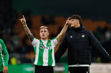Pablo Garcia ve Manu Gonzalez, Real Betis Balompie ve FC Utrecht (Maciej Rogowski / Ball Raw Images) takımları arasında oynanan UEFA Avrupa Ligi maçında görüldü.)