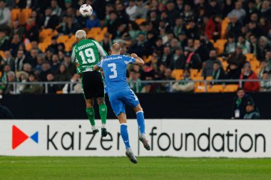 UEFA Avrupa Ligi maçında Real Betis Balompie ve FC Utrecht (Maciej Rogowski / Ball Raw Images) takımları arasında Cucho Fernandez ve Mike van der Hoorn görüldü.)