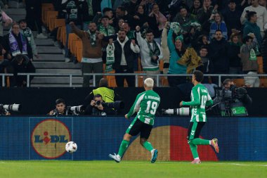 Cucho Fernandez, Real Betis Balompie ve FC Utrecht (Maciej Rogowski / Ball Raw Images) takımları arasında oynanan UEFA Avrupa Ligi maçında gol attıktan sonra kutlama yaparken görüldü.)
