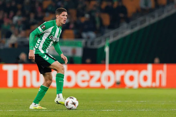 Sergi Altimira, Real Betis Balompie ve FC Utrecht (Maciej Rogowski / Ball Raw Images) takımları arasında oynanan UEFA Avrupa Ligi maçında görüldü.)