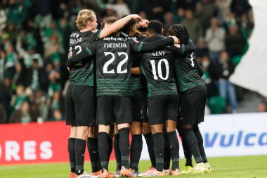    Sporting players seen celebrating scoring a goal  during Liga Portugal game between teams of Sporting CP and CF Estrela Amadora  at Estadio Jose Alvalade (Maciej Rogowski/Ball Raw Images)