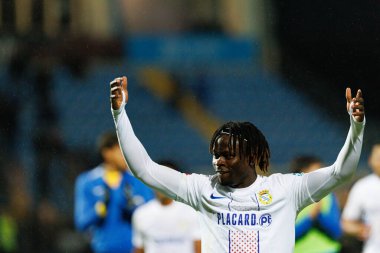 Isaac James, Liga Portekiz maçı sırasında Estadio Belediyesi Rio Maior 'da Casa Pia ve FC Alverca takımları arasında görüldü (Maciej Rogowski / Ball Raw Images)