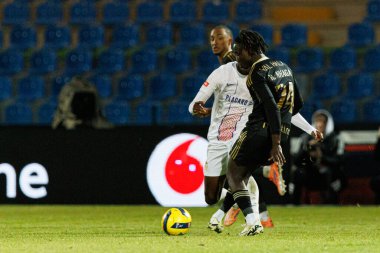 Estadio Belediyesi Rio Maior 'daki Casa Pia ve FC Alverca takımları arasında oynanan Liga Portekiz maçı sırasında Renato Nhaga görüldü (Maciej Rogowski / Ball Raw Images)