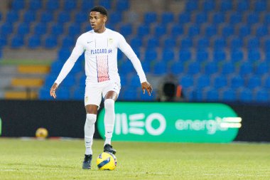 Julian Jose Martinez, Liga Portekiz maçı sırasında Estadio Belediyesi Rio Maior 'da Casa Pia ve FC Alverca takımları arasında görüldü (Maciej Rogowski / Ball Raw Images)