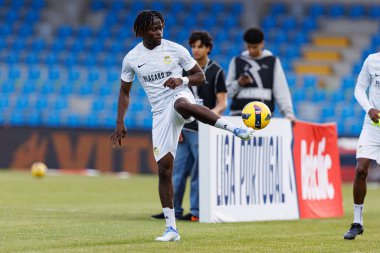 Isaac James, Liga Portekiz maçı sırasında Estadio Belediyesi Rio Maior 'da Casa Pia ve FC Alverca takımları arasında görüldü (Maciej Rogowski / Ball Raw Images)