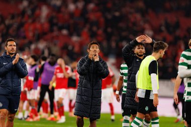 SL Benfica ve Sporting CP (Maciej Rogowski / Ball Raw Images) arasındaki Liga Portekiz maçı sırasında Hidemasa Morita görüldü)