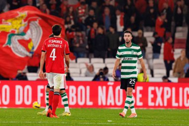 Antonio Silva ve Goncalo Inacio, Liga Portekiz maçı sırasında SL Benfica ve Sporting CP (Maciej Rogowski / Ball Raw Images) arasında görüldü.)