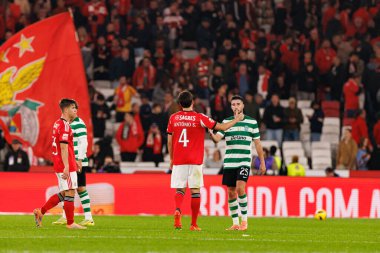 Antonio Silva ve Goncalo Inacio, Liga Portekiz maçı sırasında SL Benfica ve Sporting CP (Maciej Rogowski / Ball Raw Images) arasında görüldü.)