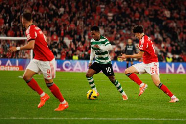 SL Benfica ve Sporting CP (Maciej Rogowski / Ball Raw Images) arasında oynanan Liga Portekiz maçında Geny Catamo ve Manu Silva görüldü)