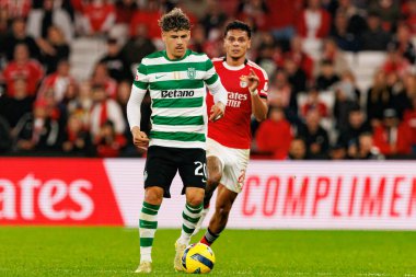 Maximiliano Araujo ve Richard Rios Liga Portekiz maçı sırasında SL Benfica ve Sporting CP (Maciej Rogowski / Ball Raw Images) arasında görüldü.)
