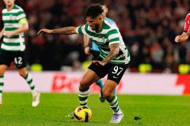 Luis Suarez Liga Portekiz maçı sırasında SL Benfica ve Sporting CP (Maciej Rogowski / Ball Raw Images) arasında görüldü)