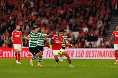 Pedro Goncalves ve Richard Rios, Liga Portekiz maçı sırasında SL Benfica ve Sporting CP (Maciej Rogowski / Ball Raw Images) arasında görüldü.)