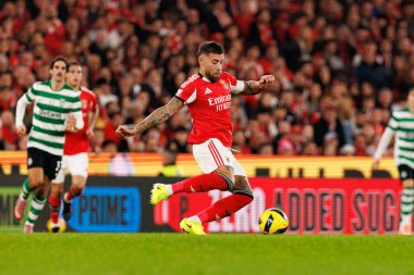Nicolas Otamendi, Liga Portekiz maçında SL Benfica ve Sporting CP (Maciej Rogowski / Ball Raw Images) arasında görüldü)