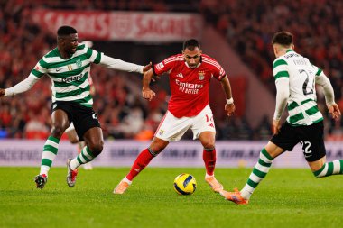 Ousmane Diomande ve Vangelis Pavlidis, Liga Portekiz maçı sırasında SL Benfica ve Sporting CP (Maciej Rogowski / Ball Raw Images) arasında görüldü.)
